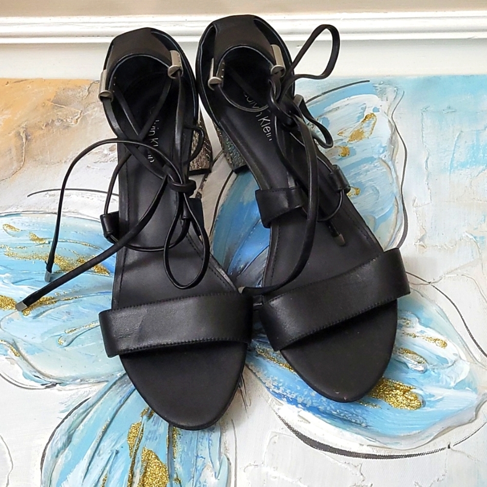 Calvin Klein Lace-up sandals Size 6.5